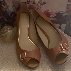 NEW 👠 RALPH LAUREN HEELS